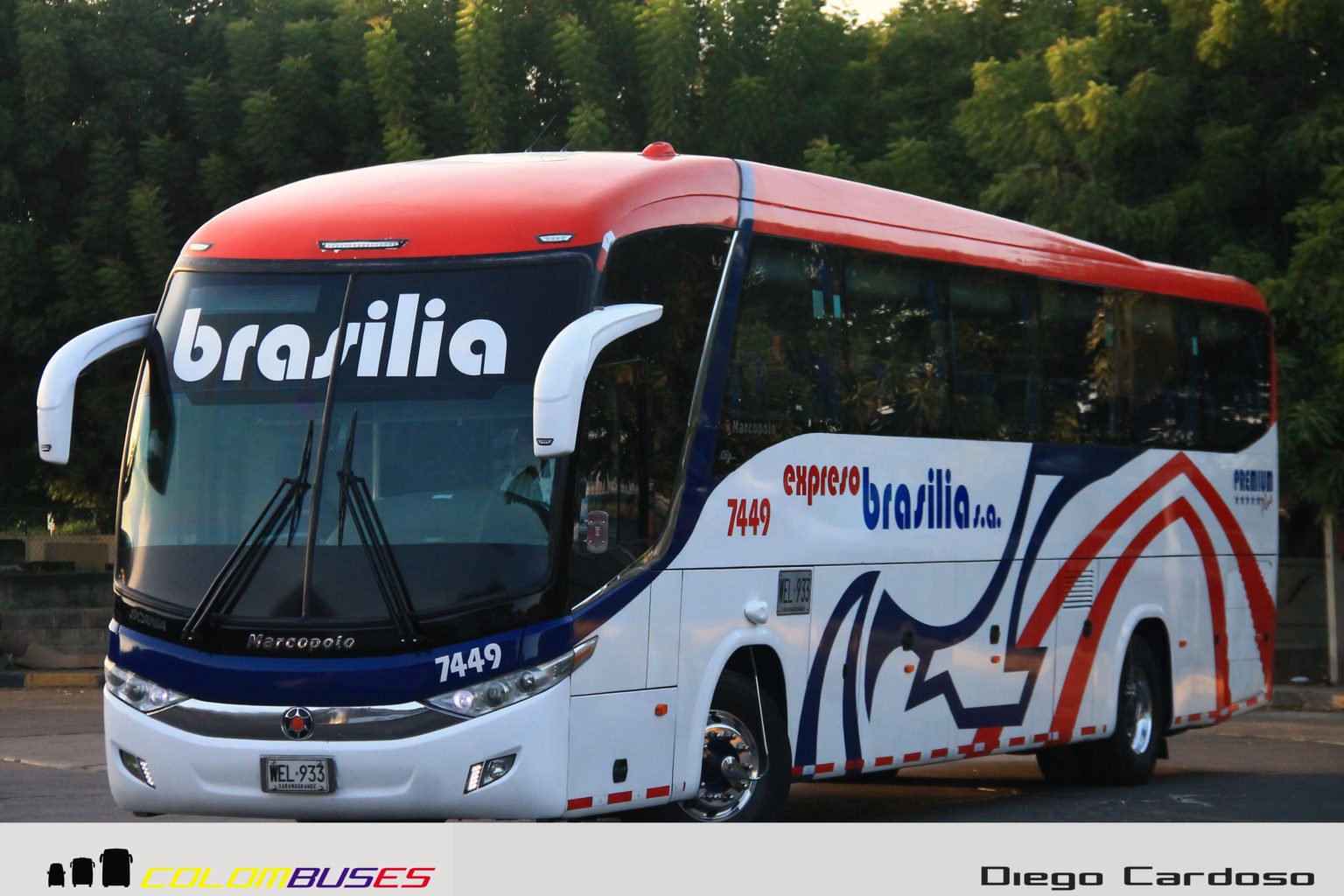 Expreso Brasilia 7449 - Colombuses.com