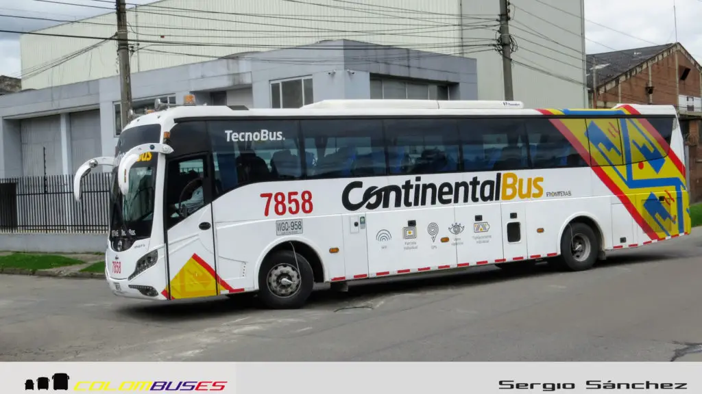 continental bus fronteras