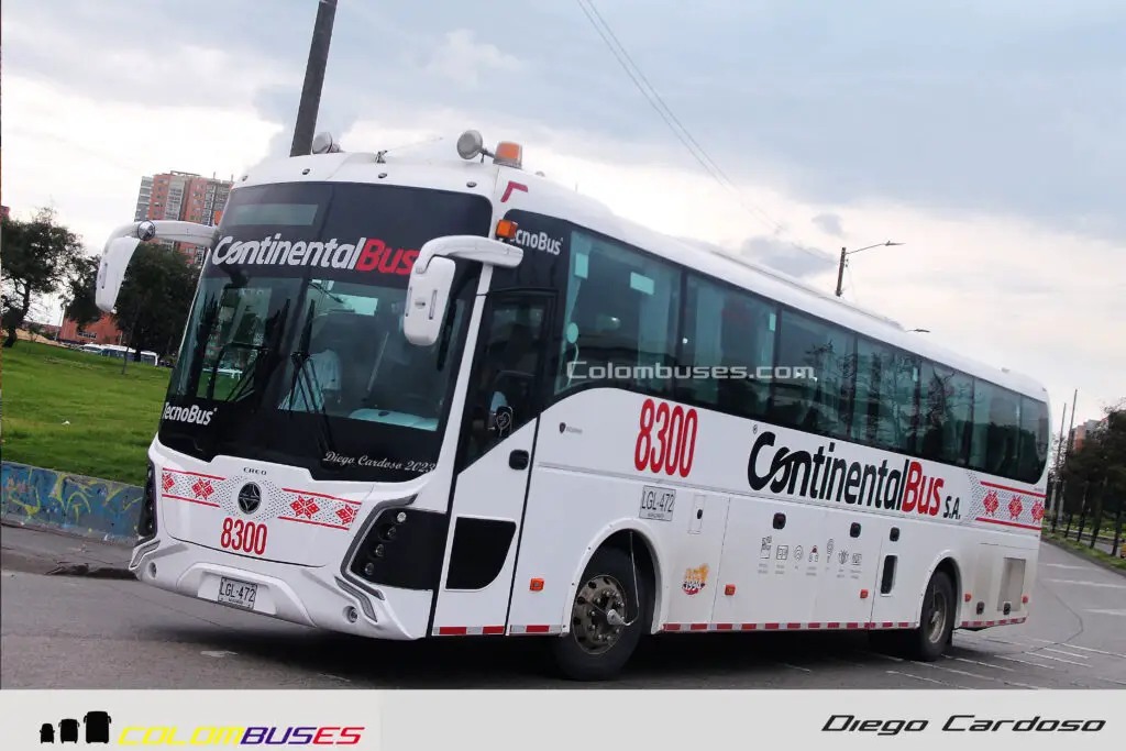 Continental Bus - Fronteras 8300